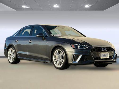 2022 Audi A4 45 S line Premium Plus