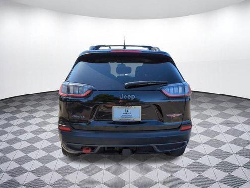 2020 Jeep Cherokee Trailhawk