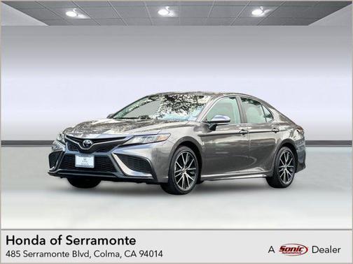 2021 Toyota Camry SE