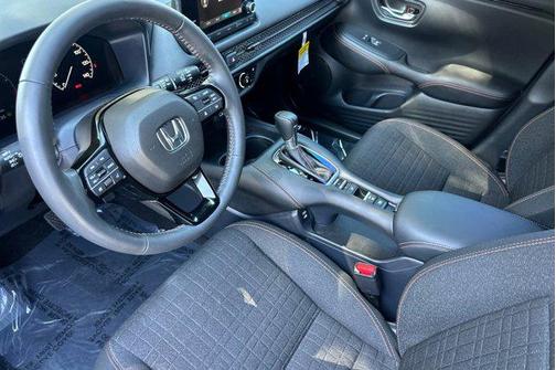 2025 Honda HR-V AWD Sport