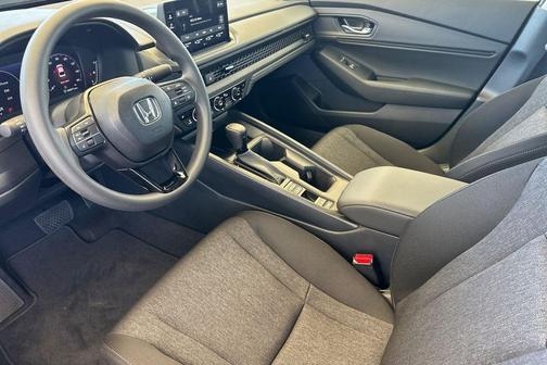 Meteorite Gray Metallic 2026 Honda Accord SE