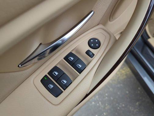 2014 BMW 320 i