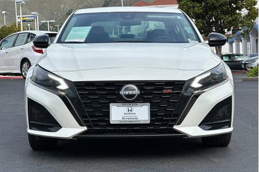 2023 Nissan Altima SR FWD