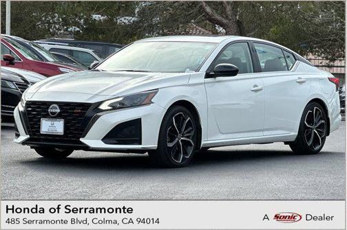 2023 Nissan Altima SR FWD