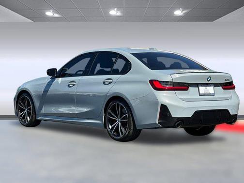 2023 BMW 330 330i