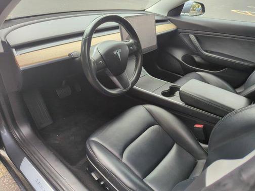 2019 Tesla Model 3 Performance