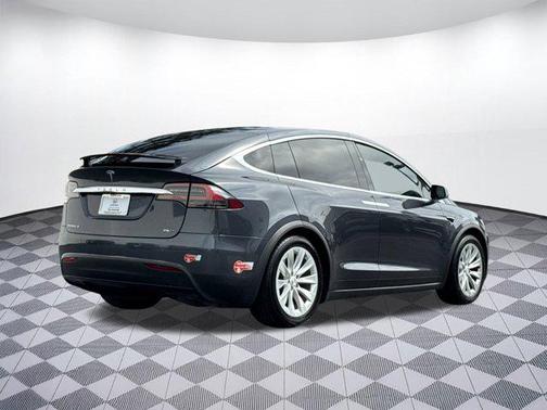 2017 Tesla Model X 75D