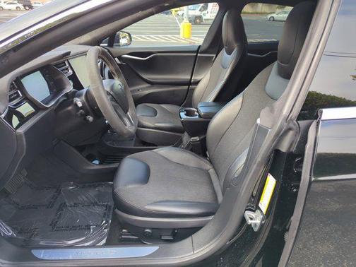 2015 Tesla Model S 70