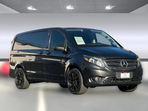 2021 Mercedes-Benz Metris Base