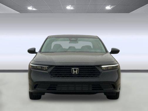 2025 Honda Accord LX 1.5T