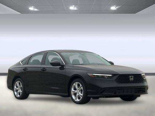 2025 Honda Accord LX 1.5T