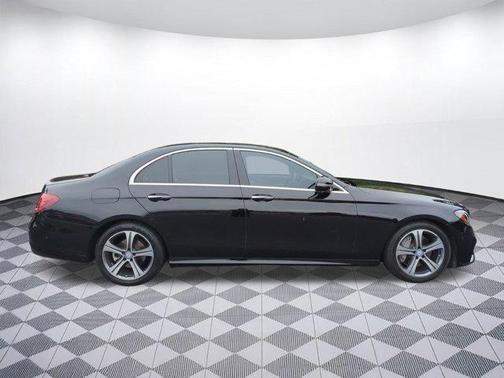 2017 Mercedes-Benz E-Class E 300 Sport