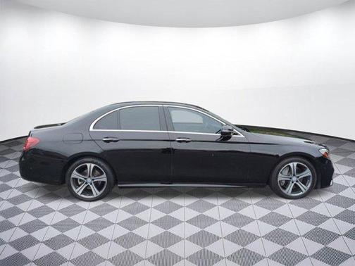 2017 Mercedes-Benz E-Class E 300 Sport