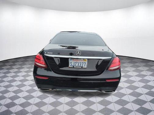 2017 Mercedes-Benz E-Class E 300 Sport