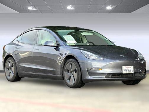 2023 Tesla Model 3 Standard Range