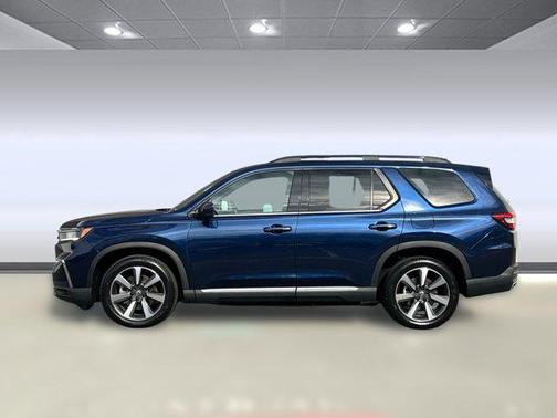 2023 Honda Pilot AWD Elite