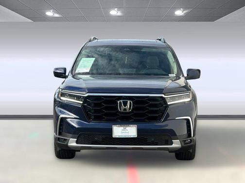 2023 Honda Pilot AWD Elite