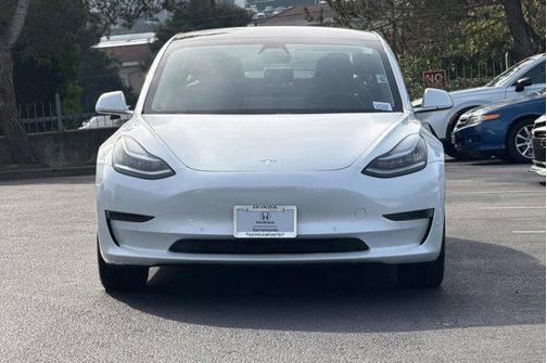 2020 Tesla Model 3 Standard Range