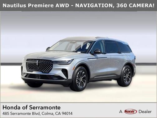 SILVER RADIANCE MET CC 2024 Lincoln Nautilus Premiere