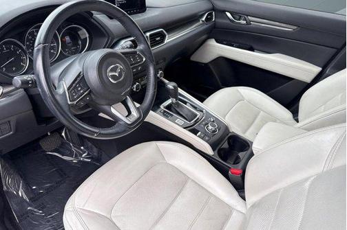 Deep Crystal Blue Mica 2017 Mazda CX-5 Grand Touring