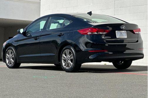 Phantom Black 2017 Hyundai ELANTRA SE