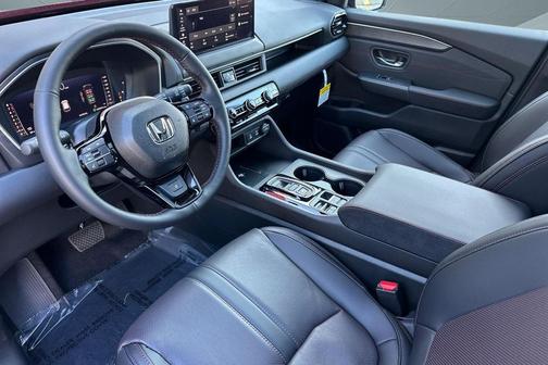 Platinum White Pearl 2026 Honda Pilot Black Edition