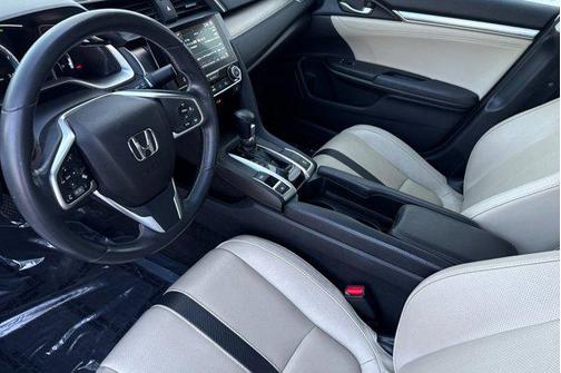 2016 Honda Civic Touring