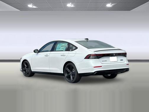 Platinum White Pearl 2026 Honda Accord Hybrid Sport-L