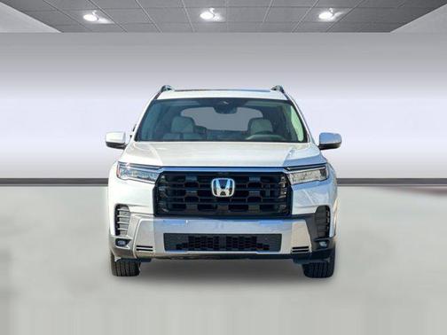 2026 Honda Pilot Touring 8-Passenger