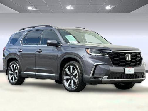 2024 Honda Pilot Touring 8-Passenger