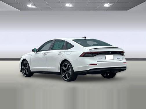Platinum White Pearl 2026 Honda Accord Hybrid Sport