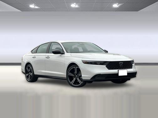 Platinum White Pearl 2026 Honda Accord Hybrid Sport