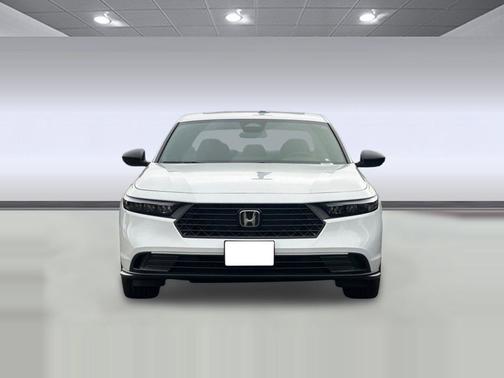 Platinum White Pearl 2026 Honda Accord Hybrid Sport