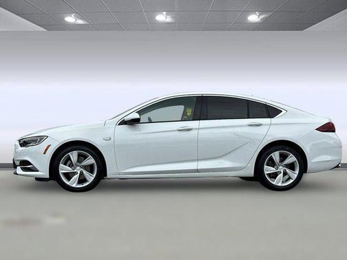 2018 Buick Regal Sportback Preferred