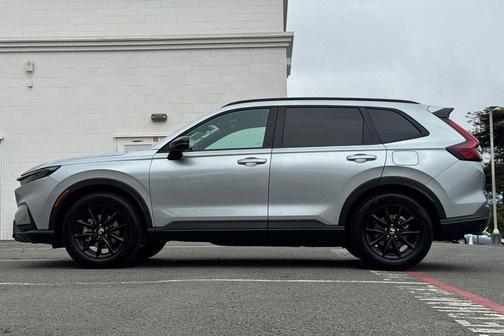 Solar Silver Metallic 2026 Honda CR-V Hybrid Sport FWD
