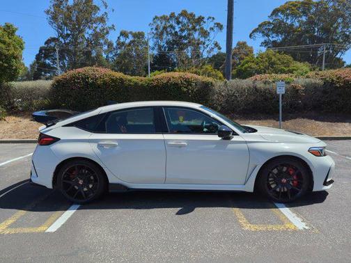 2023 Honda Civic Type R Touring