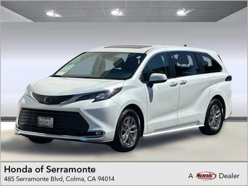 2023 Toyota Sienna XLE 7 Passenger