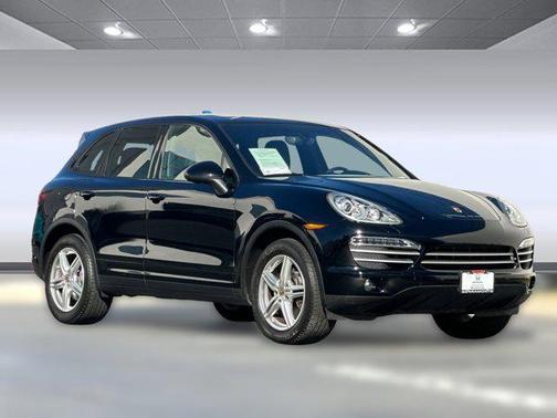 2014 Porsche Cayenne Platinum Edition