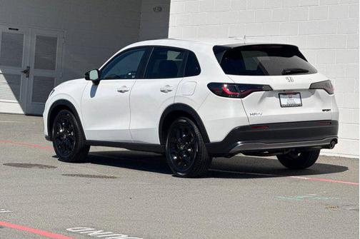 2025 Honda HR-V 2WD Sport