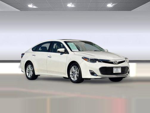 2014 Toyota Avalon XLE Premium