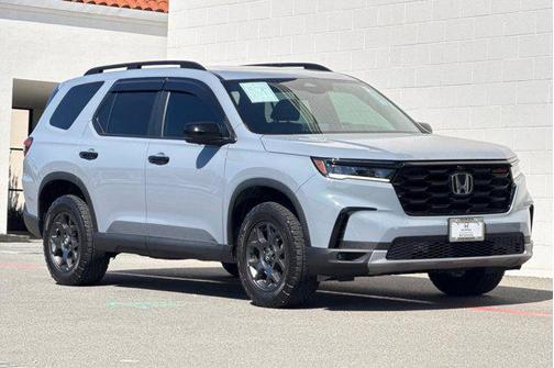 2023 Honda Pilot AWD TrailSport