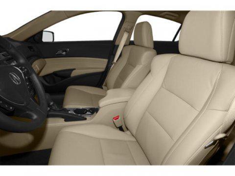 2013 Acura ILX 2.0L w/Premium Package