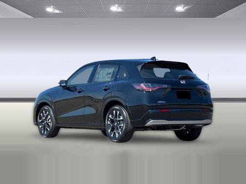 Crystal Black Pearl 2027 Honda HR-V EX-L