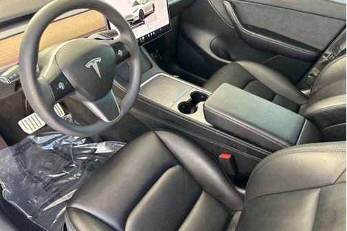 2022 Tesla Model Y Performance Dual Motor All-Wheel Drive