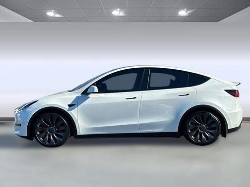 2022 Tesla Model Y Performance Dual Motor All-Wheel Drive