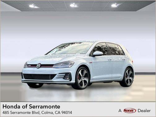 2018 Volkswagen Golf GTI 2.0T S 4-Door