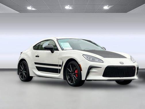 2024 Toyota GR86 Base