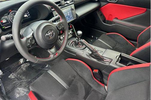 2024 Toyota GR86 Base