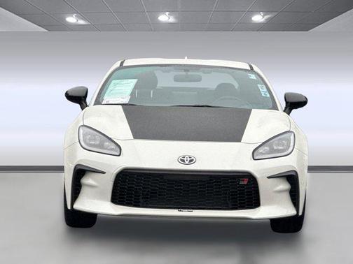 2024 Toyota GR86 Base