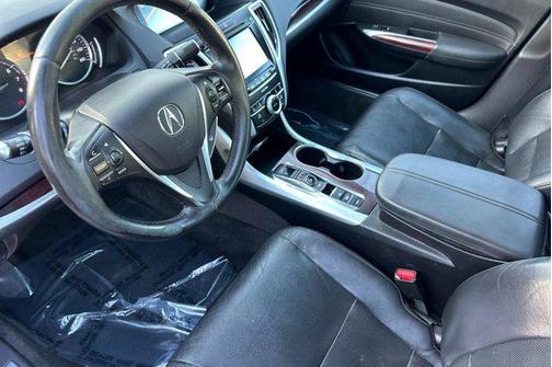 2017 Acura TLX w/Technology Package
